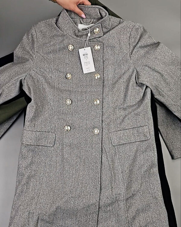 Фотография  880 - Пальто Bestseller 104#15,2 кг, ЛОТ СТ-9842 оптом в Новосибирске и Новосибирской области