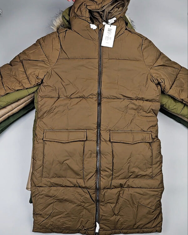 Фотография  875 - Куртки BESTSELLER зима 045#10 кг, ЛОТ СТ-9833 оптом в Новосибирске и Новосибирской области