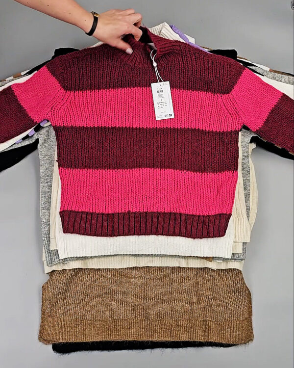 Фотография  205 - Джемпера VILA W 104#7 кг, ЛОТ СТ-9993 оптом в Новосибирске и Новосибирской области