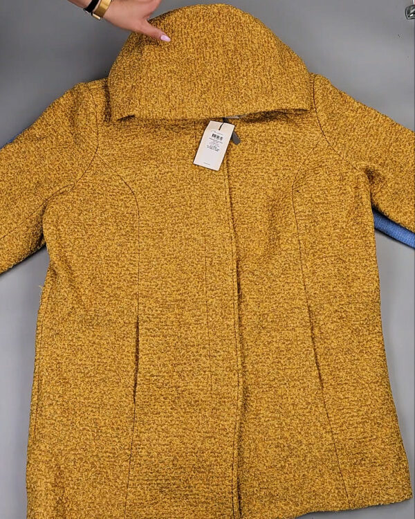 Фотография  855 - Пальто Bestseller 045#10 кг, ЛОТ СТ-9845 оптом в Новосибирске и Новосибирской области