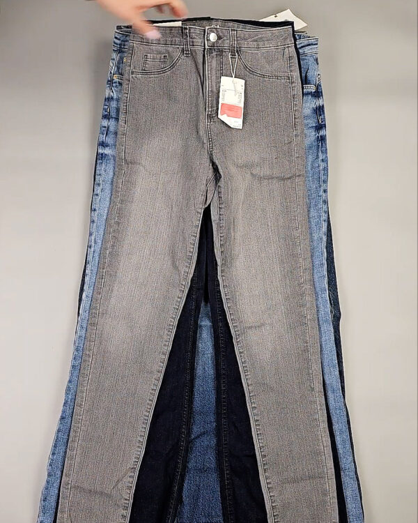 Фотография  356 - Джинсы C&A ж/м#10 кг, ЛОТ СТ-9865 оптом в Новосибирске и Новосибирской области