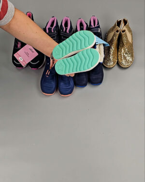 Фотография  343 - Обувь СТОК дети зима 065#6,5 кг, ЛОТ СТ-9663 оптом в Новосибирске и Новосибирской области