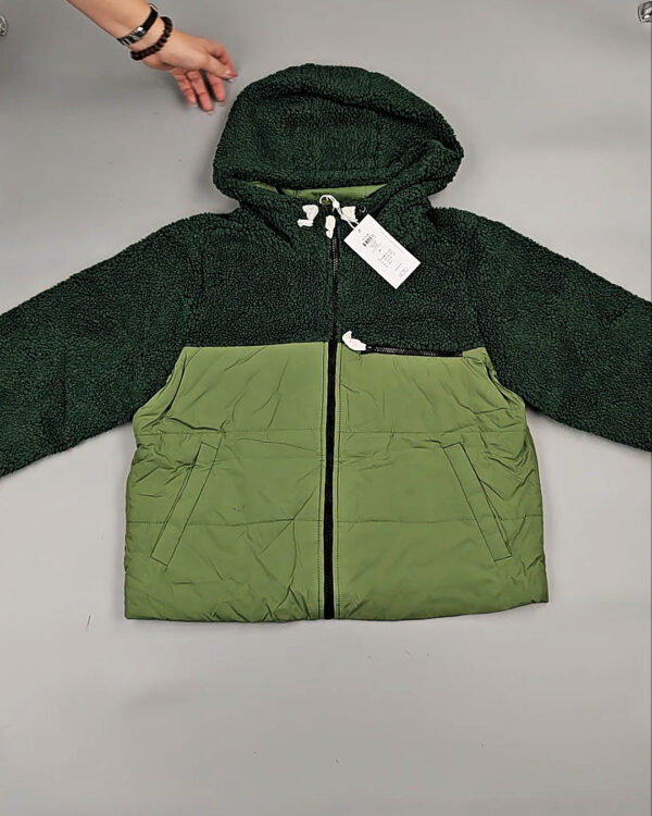 Фотография  776 - Верхняя одежда VILA 104#10 кг, ЛОТ СТ-9714 оптом в Новосибирске и Новосибирской области