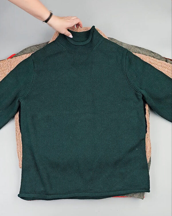 Фотография  739 - Джемпера СТОК CAN#10 кг, ЛОТ СТ-9915 оптом в Новосибирске и Новосибирской области