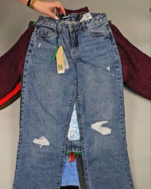 Фотография  420 - DK+Bestseller 085#16 кг, ЛОТ СТ-9950 оптом в Новосибирске и Новосибирской области