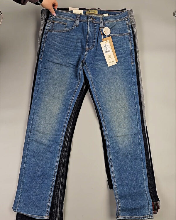 Фотография  688 - Джинсы BLEND HE 075#10 кг оптом в Новосибирске и Новосибирской области