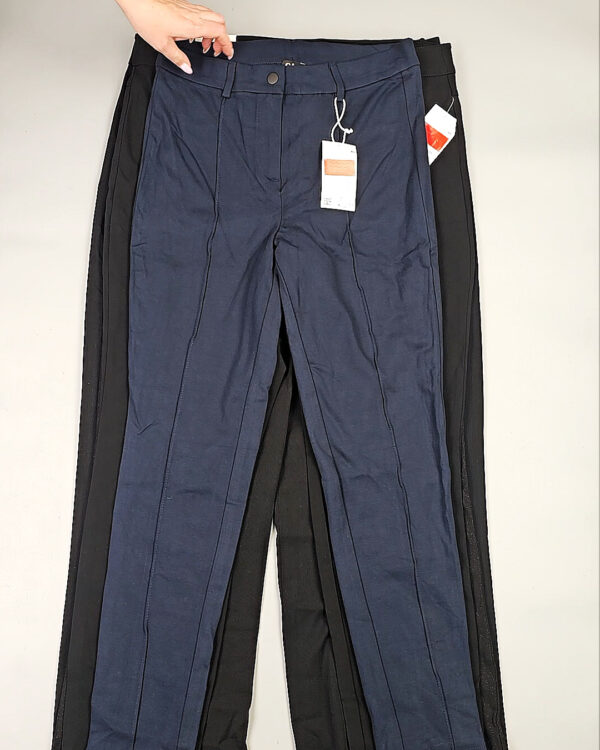 Фотография  352 - Брюки женские зима C&A 025#10 кг, ЛОТ СТ-9905 оптом в Новосибирске и Новосибирской области