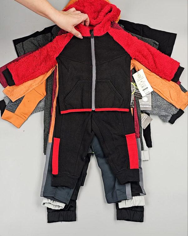 Фотография  207 - Спортивные костюмы дети CAN#6 кг, ЛОТ СТ-9740 оптом в Новосибирске и Новосибирской области