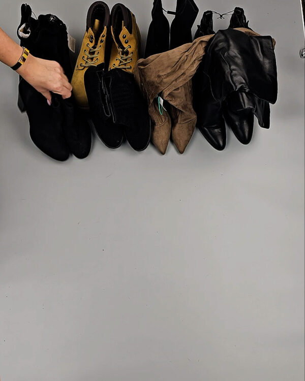 Фотография  451 - Обувь СТОК Demi шт#20 шт, ЛОТ СТ-9772 оптом в Новосибирске и Новосибирской области