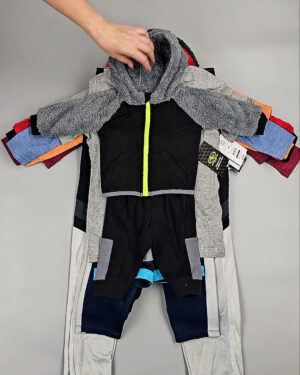 Фотография  192 - Спортивные костюмы дети CAN#6 кг, ЛОТ СТ-9739 оптом в Новосибирске и Новосибирской области