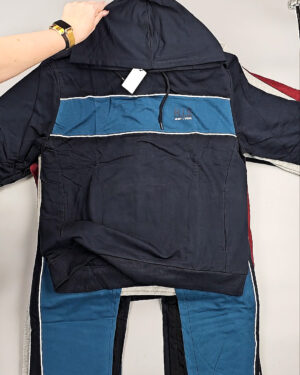 Фотография  934 - Спортивные костюмы (Herren-Trainingsanzuge voп HIS)#17,8 кг, ЛОТ СТ-9632 оптом в Новосибирске и Новосибирской области