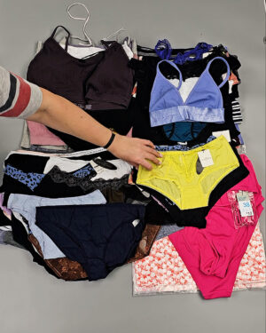 Фотография  497 - Нижнее белье (LINGERIE)#10 кг, ЛОТ СТ-9890 оптом в Новосибирске и Новосибирской области