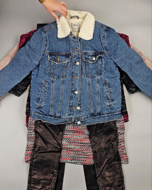 Фотография  215 - Женский микс зима (Winter mix)#20 кг, ЛОТ СХ-0205 оптом в Новосибирске и Новосибирской области