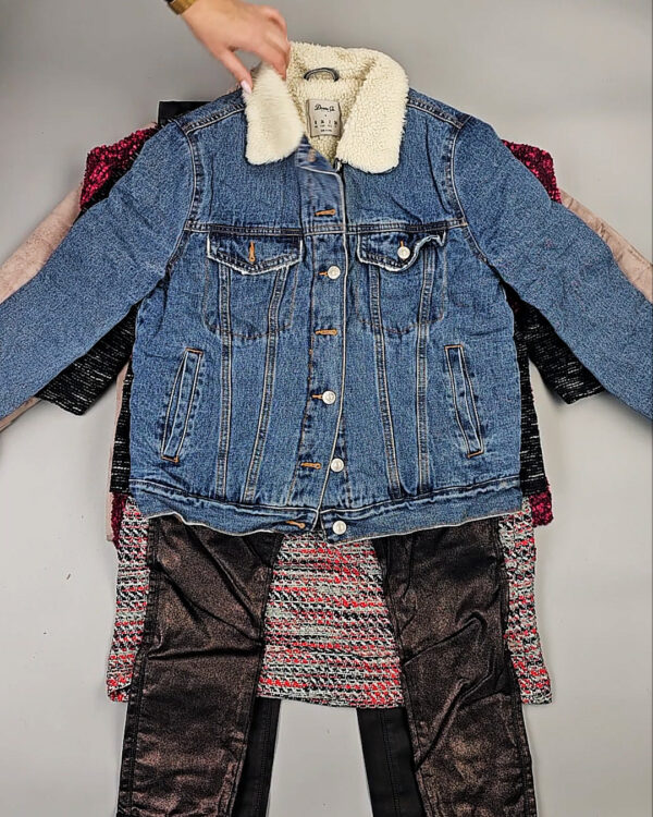 Фотография  358 - Женский микс зима (Winter mix)#20 кг, ЛОТ СХ-0205 оптом в Новосибирске и Новосибирской области