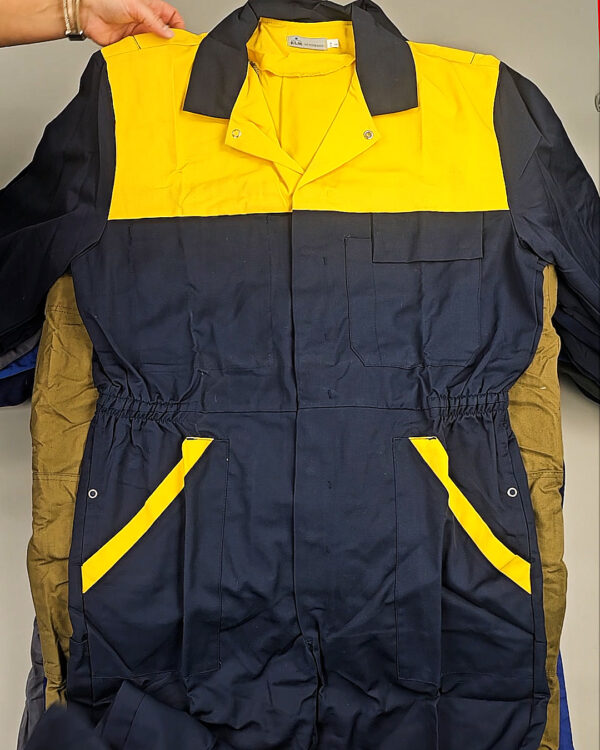 Фотография  563 - Рабочая одежда крем+экстра (Work clothes cr+ex)#25 кг, ЛОТ СХ-0265 оптом в Новосибирске и Новосибирской области