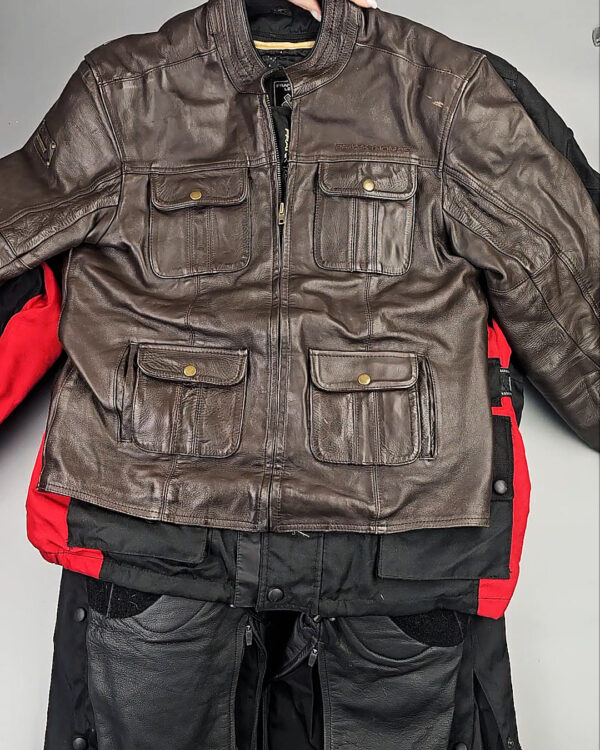 Фотография  125 - МОТО одежда mix БМ#19,3 кг, ЛОТ СХ-0276 оптом в Новосибирске и Новосибирской области