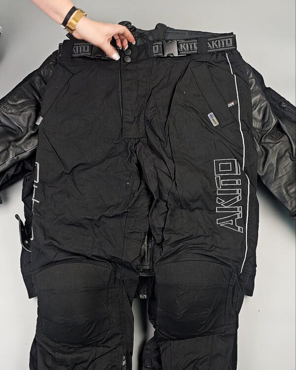 Фотография  617 - МОТО одежда mix БМ#16,9 кг, ЛОТ СХ-0280 оптом в Новосибирске и Новосибирской области