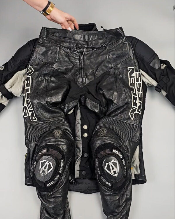 Фотография  129 - МОТО одежда mix БМ#19,4 кг, ЛОТ СХ-0277 оптом в Новосибирске и Новосибирской области