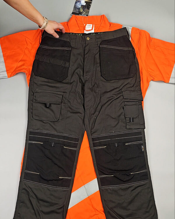 Фотография  220 - Рабочая одежда mix БМ#25 кг, ЛОТ СХ-0267 оптом в Новосибирске и Новосибирской области